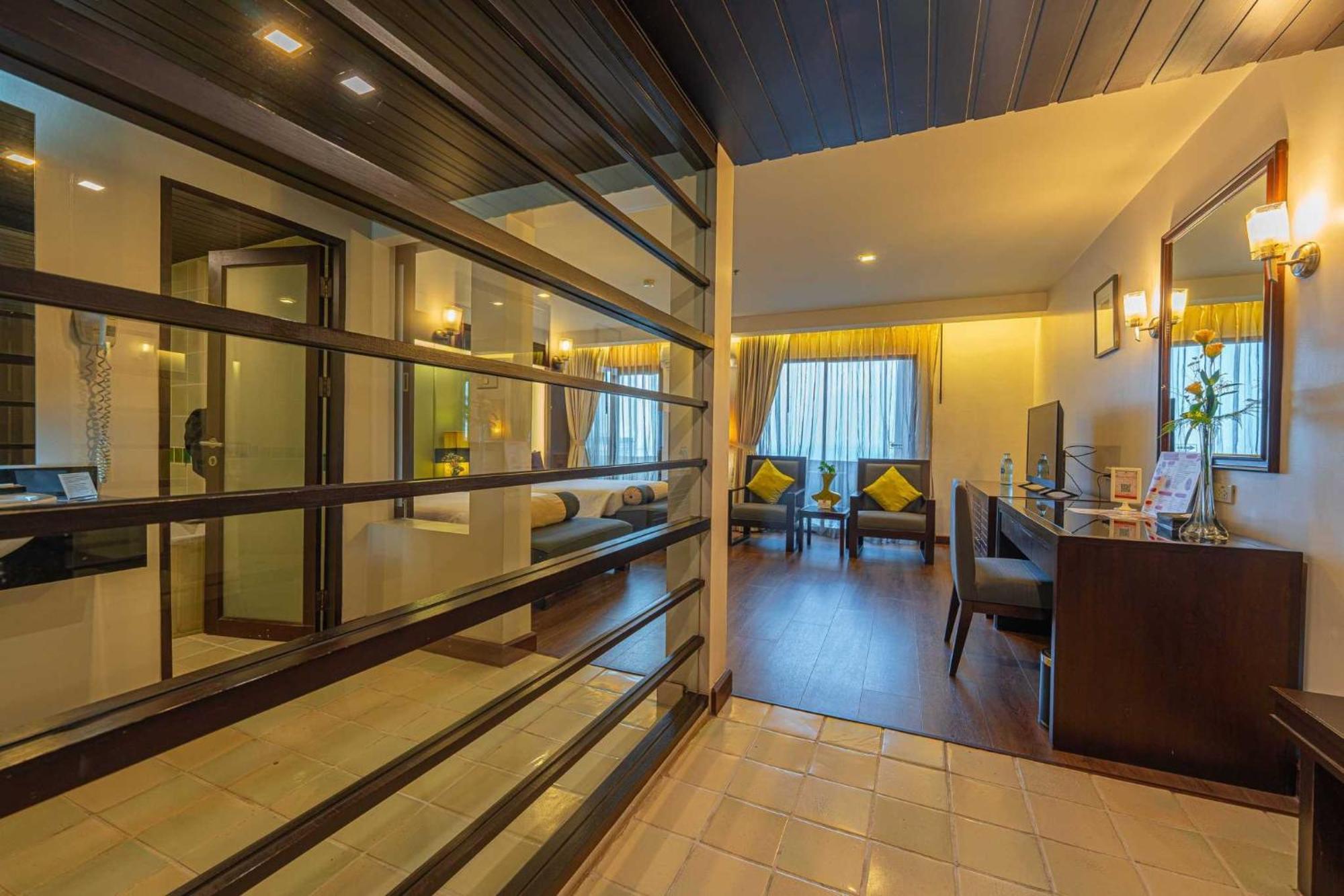 Sunbeam Hotel Pattaya - Sha Extra Plus Exterior photo