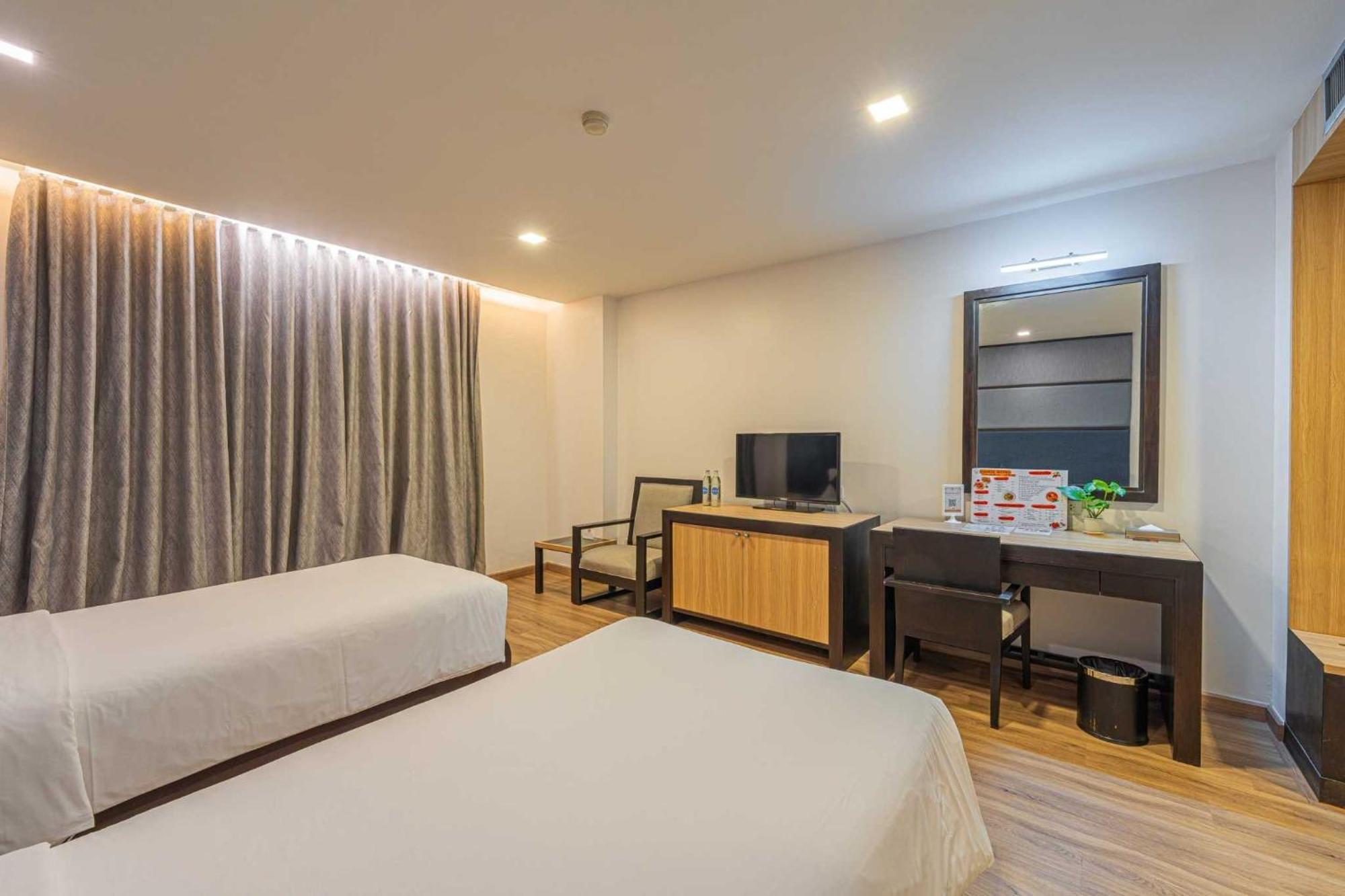 Sunbeam Hotel Pattaya - Sha Extra Plus Exterior photo